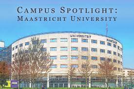 Maastricht University (UM)